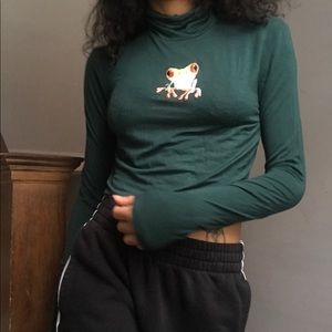 Frog Turtleneck 🐸